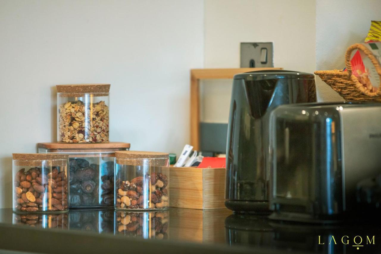 Songs Of The Lake By Lagom - Bonnington Apartment Jumeirah Lake Towers, 迪拜 外观 照片
